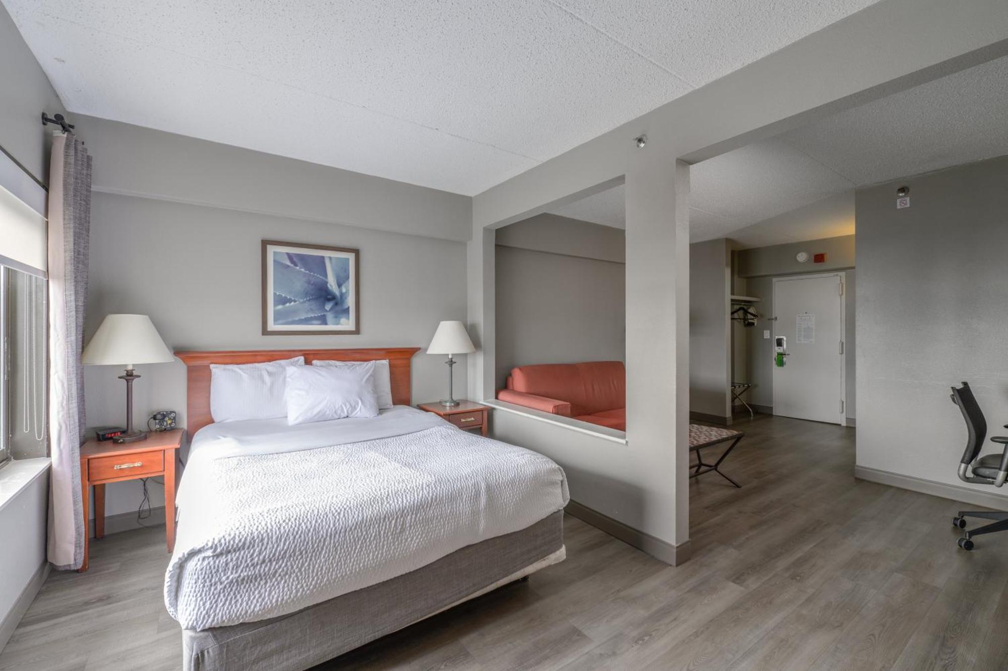 Hotel La Quinta By Wyndham New Haven Exterior foto