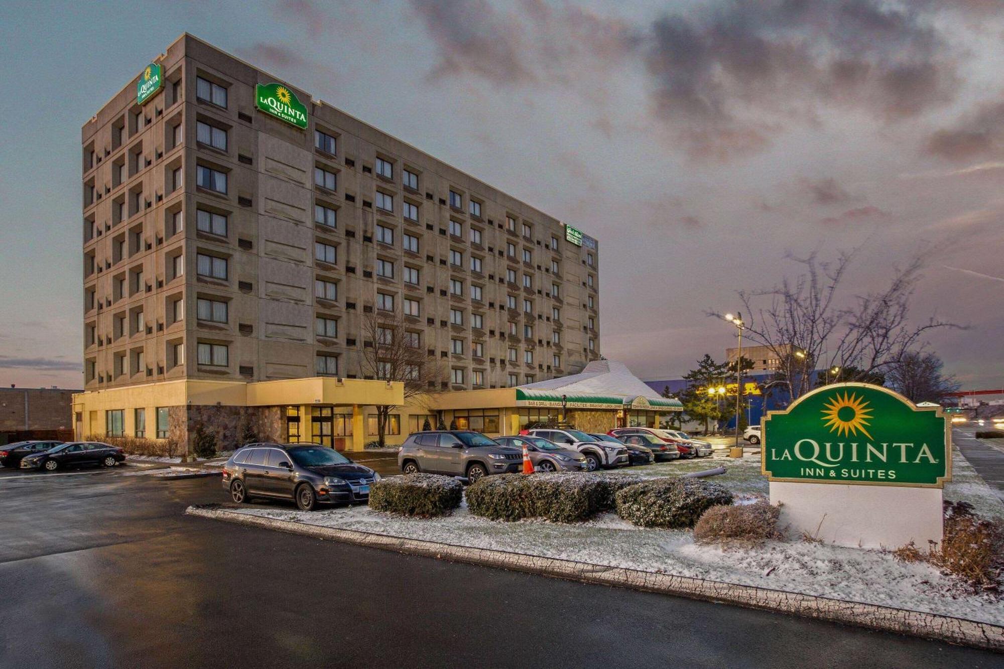 Hotel La Quinta By Wyndham New Haven Exterior foto